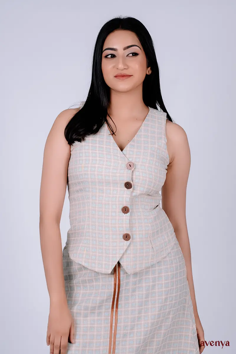 Neera-Neutral-Check-Set-4