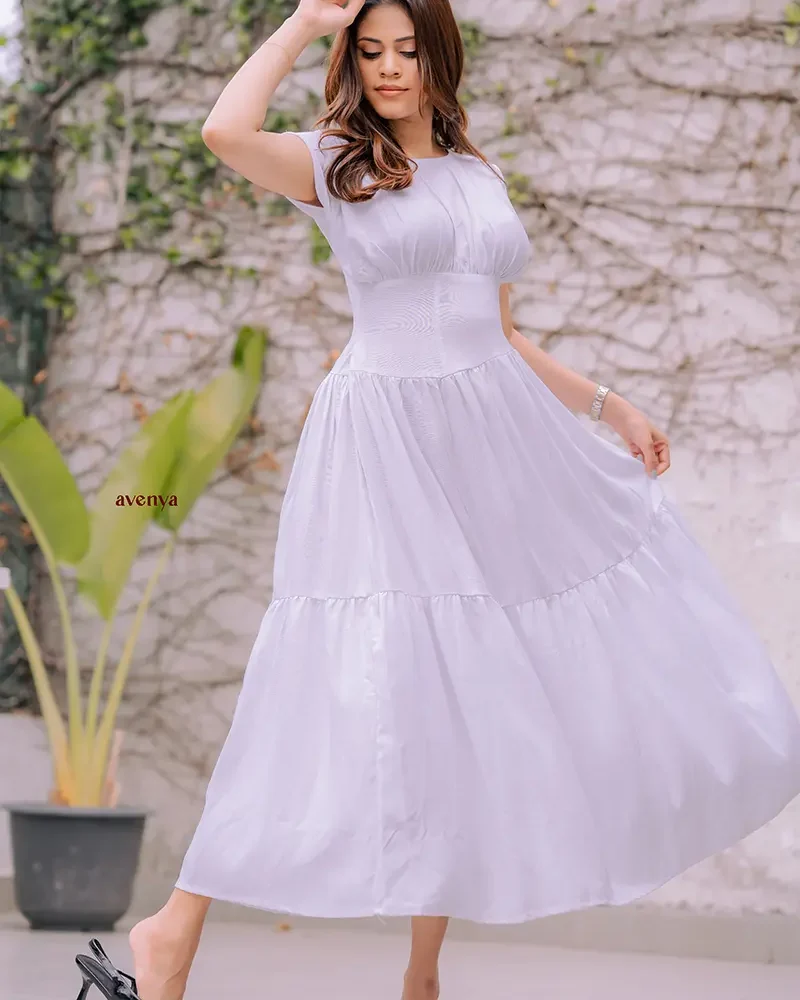 The-Serene-Pearl Midi