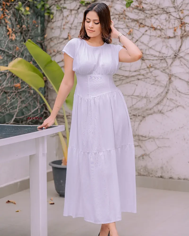 The-Serene-Pearl Midi