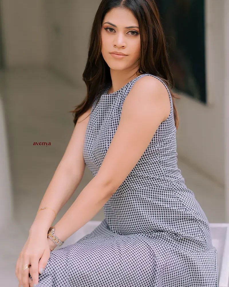 ⁠The-Baby-check-Flounce-Midi