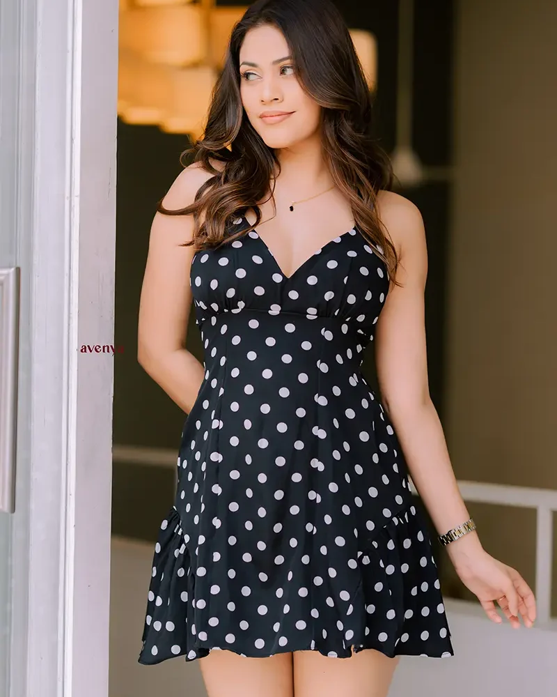 Classic-polka-short-flare-Black