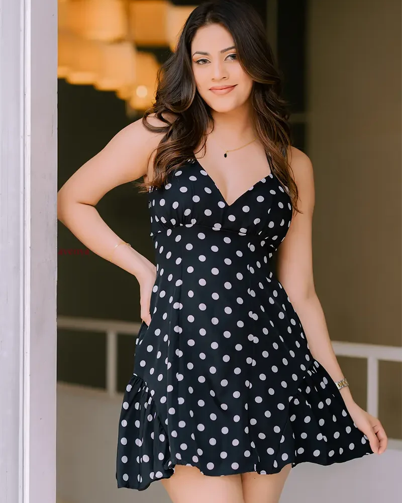 Classic-polka-short-flare-Black