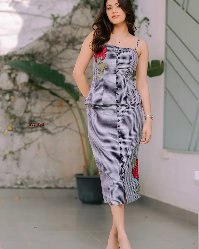 Gingham-Peplum-Pencil-Set